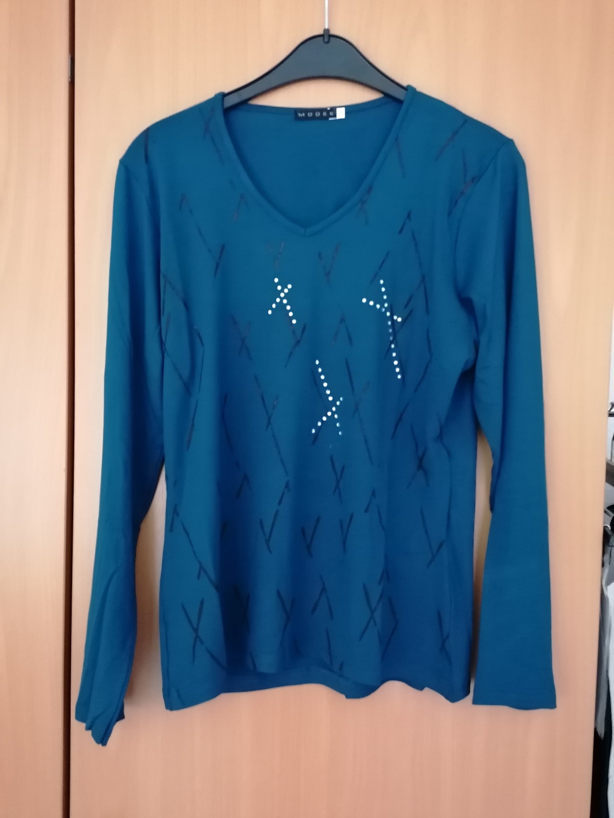 Uni-Shirt-Strass