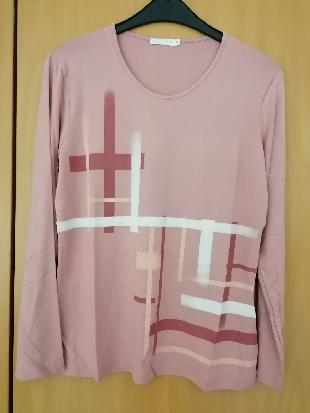 Uni-Shirt-Aufdruck
