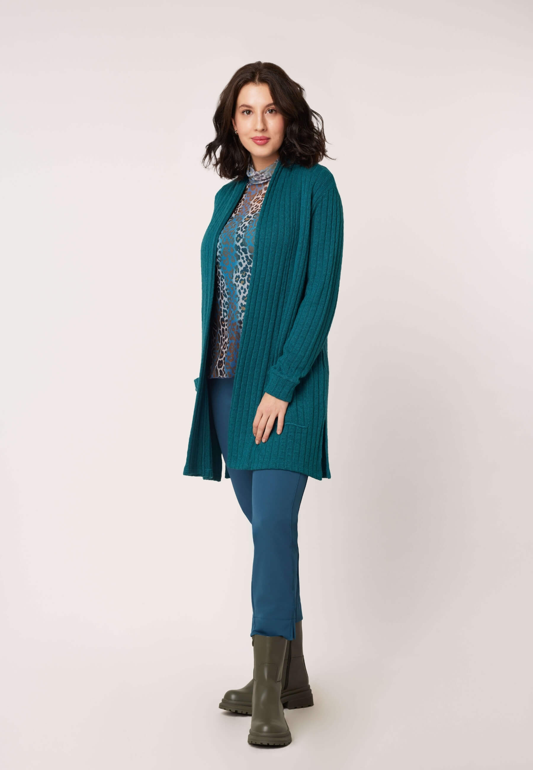Long-Cardigan-Strick