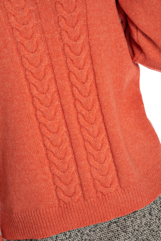 Strickpulli-Zopf